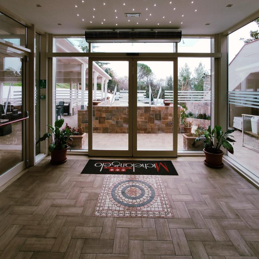 Hotel Michelangelo Teramo Dış mekan fotoğraf